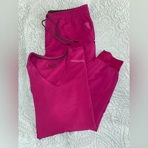 Beyond Scrubs - Pink Size Medium Jogger Set